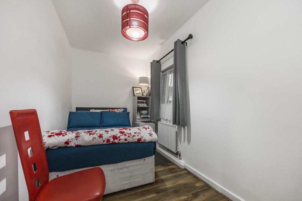 18  Kinglet Close  -001