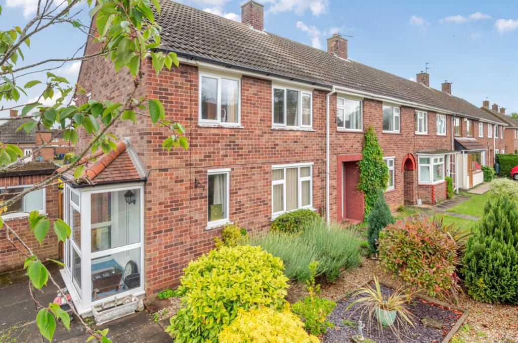 1303443-1-683f2bb5136bf