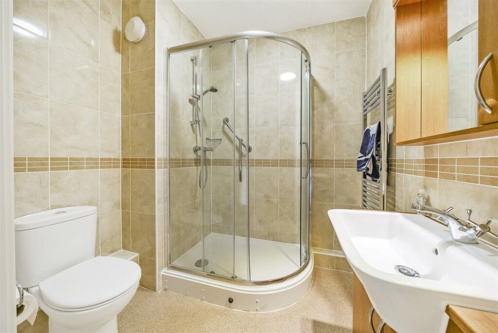 Shower.jpg