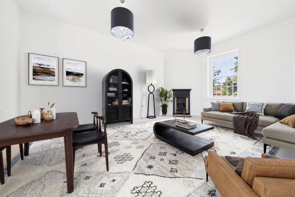 Property_98CD_CAM01254G0-PR0319-STILL018_22-05-25_