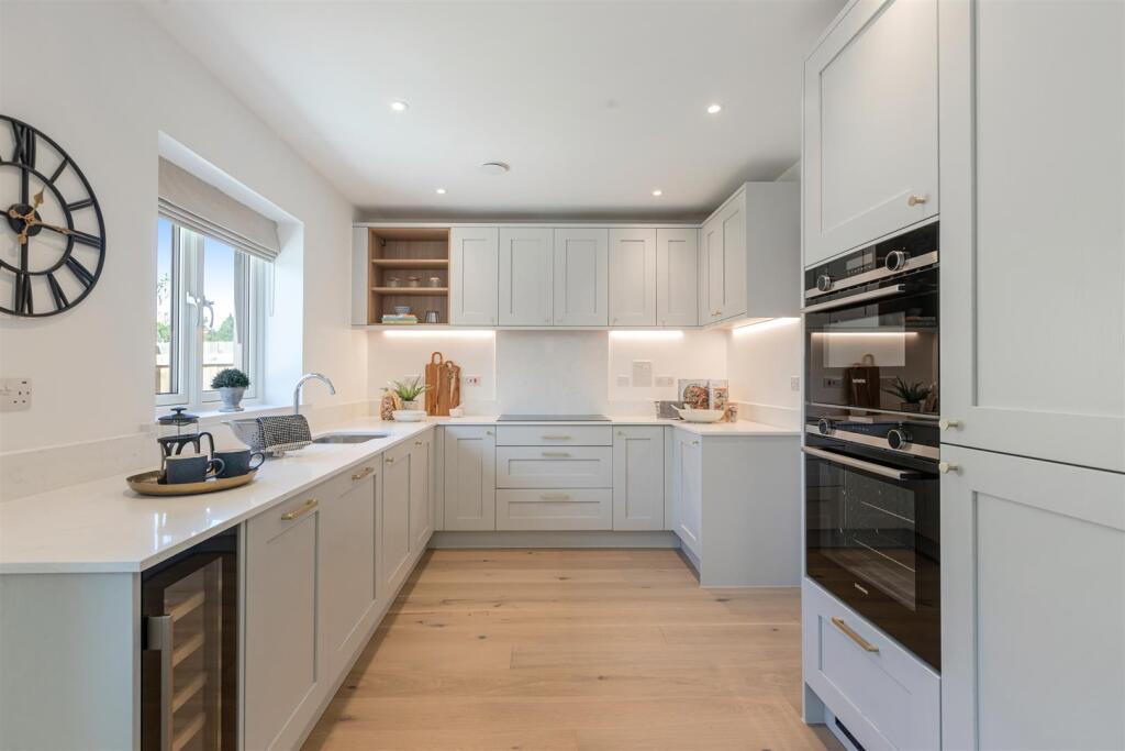 A47 - Ipplepen, New Homes at Rosemoor - 250922.jpg