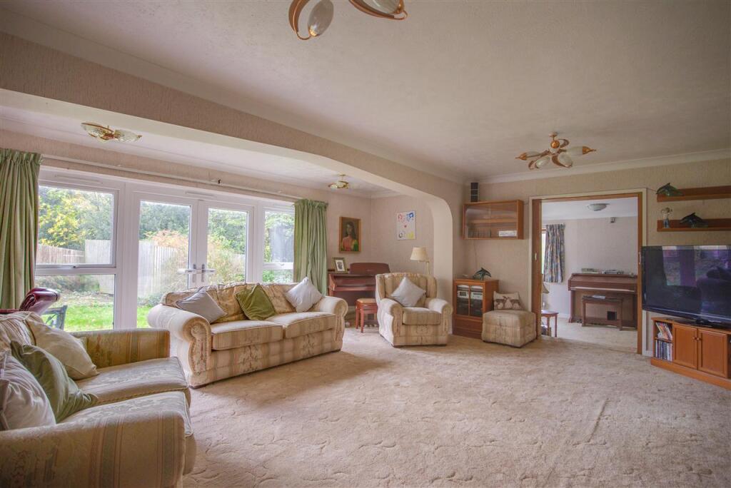 Sitting Room (2)