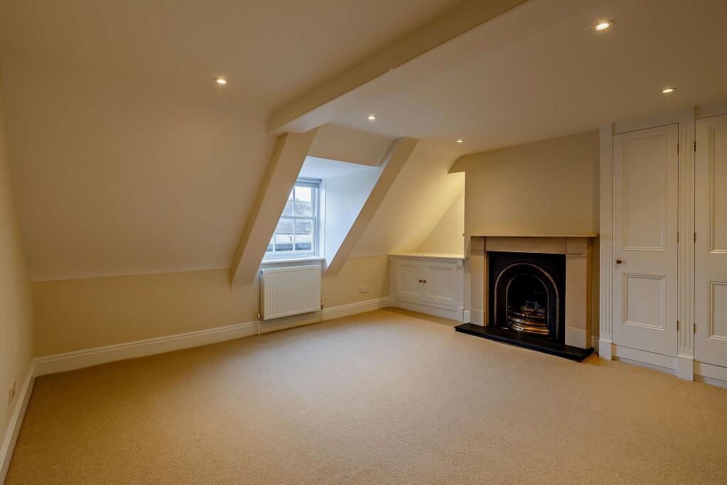 Fore Street, Hatfield, Hertfordshire, AL9