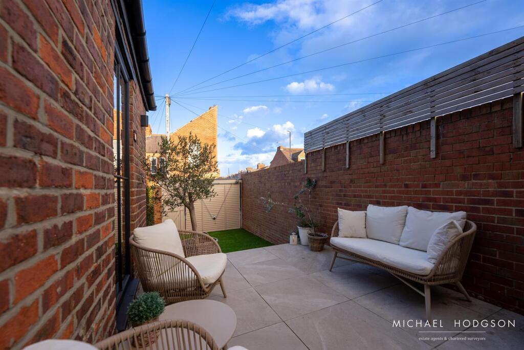 80 Ewesley Road-44.jpg