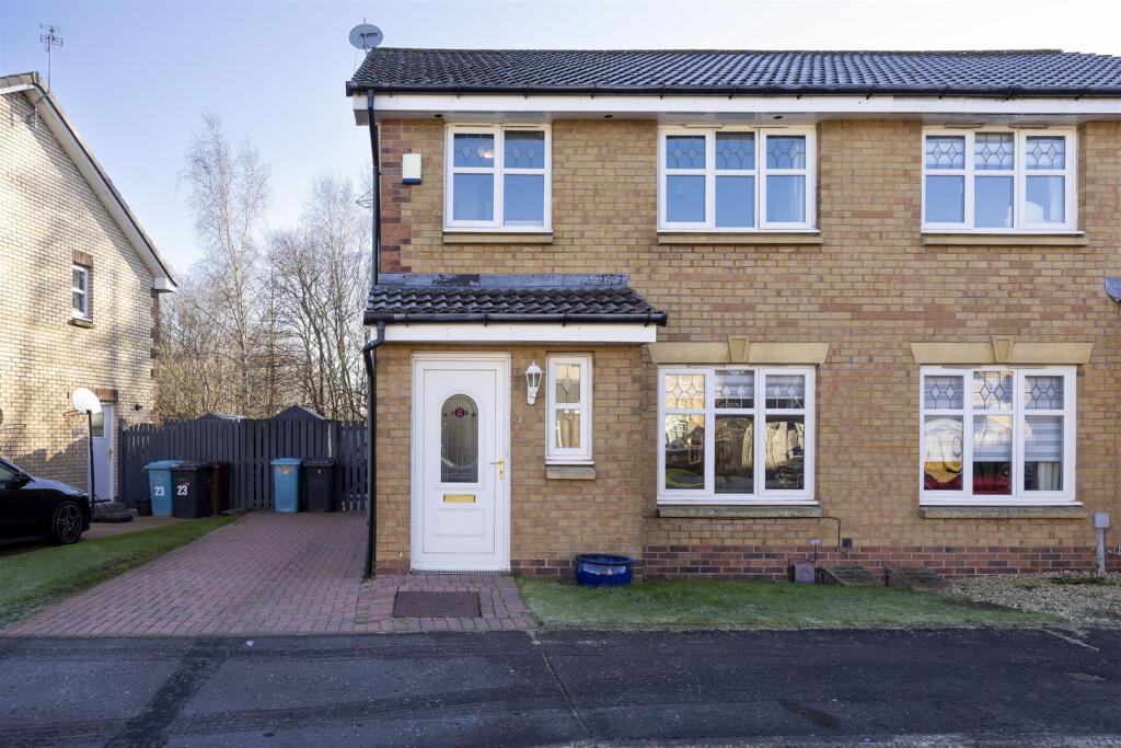 25_MATHIESON_CRESCENT_STEPPS_001.JPG