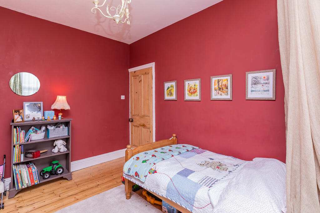 17 Penpol Avenue -31