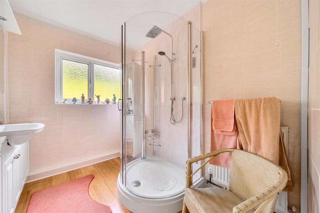 Mill Hill Shower Room.jpg