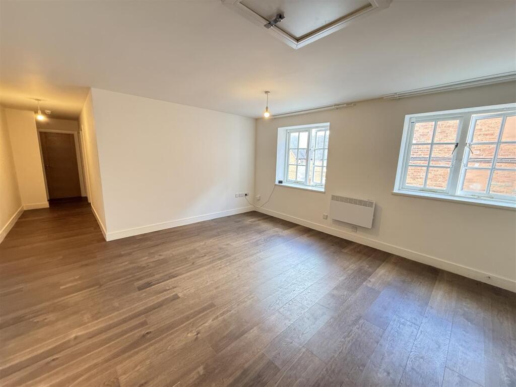 Photo 09-07-2025, 11 53 31 am.jpg