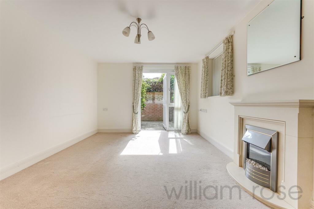 3 Devereux Court WM-3