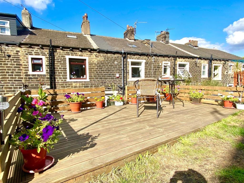 decking2.jpg