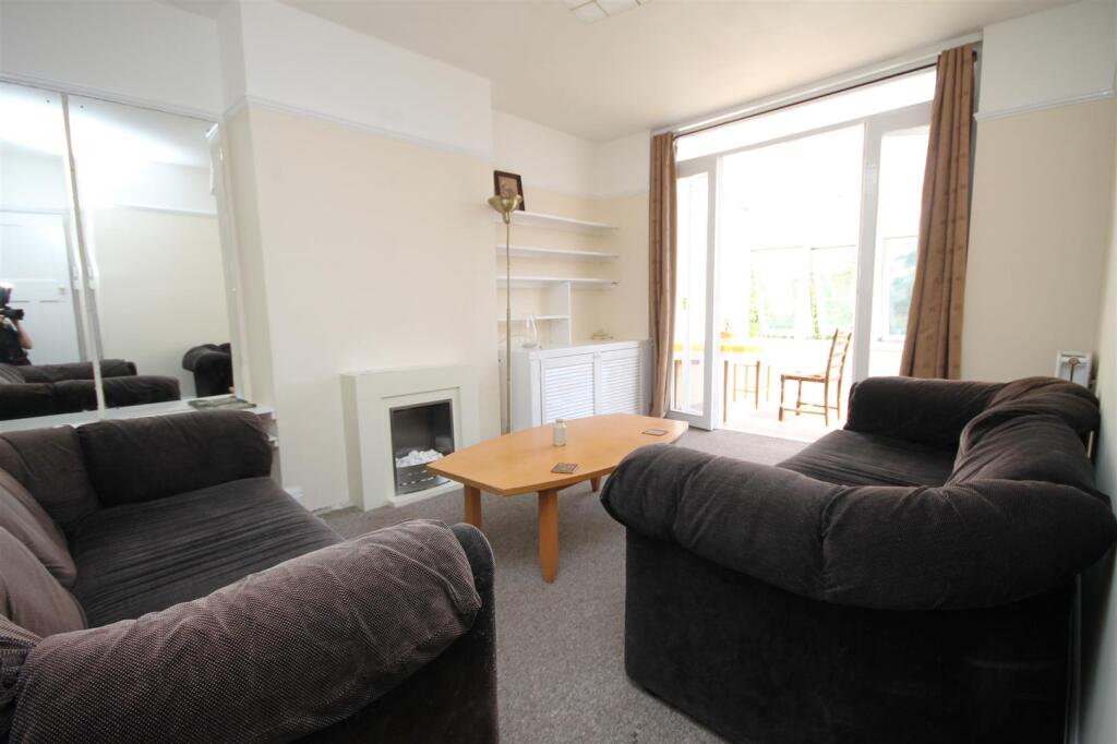 330 Ashley Down Road 019.JPG