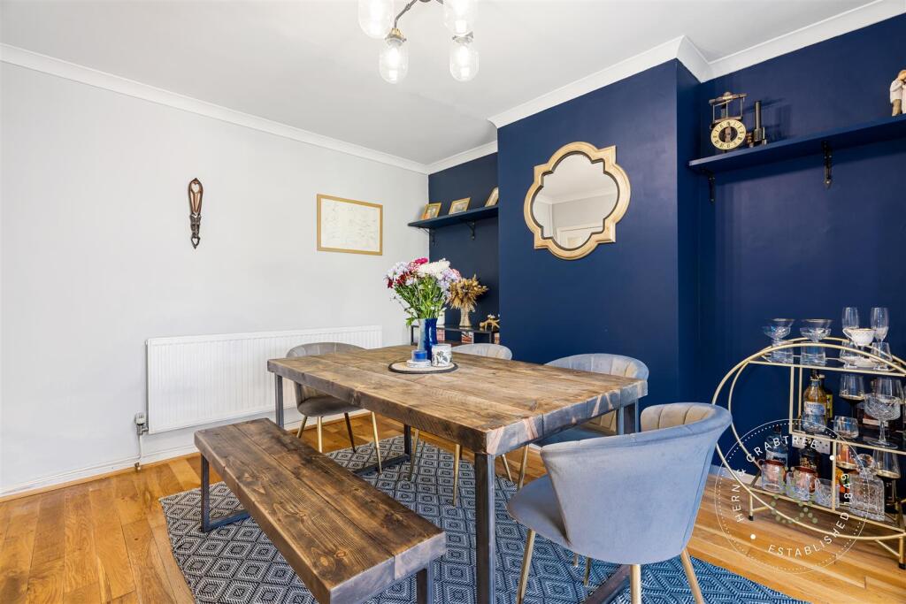 Int Newborough Ave, Hern Crabtree (1).jpg