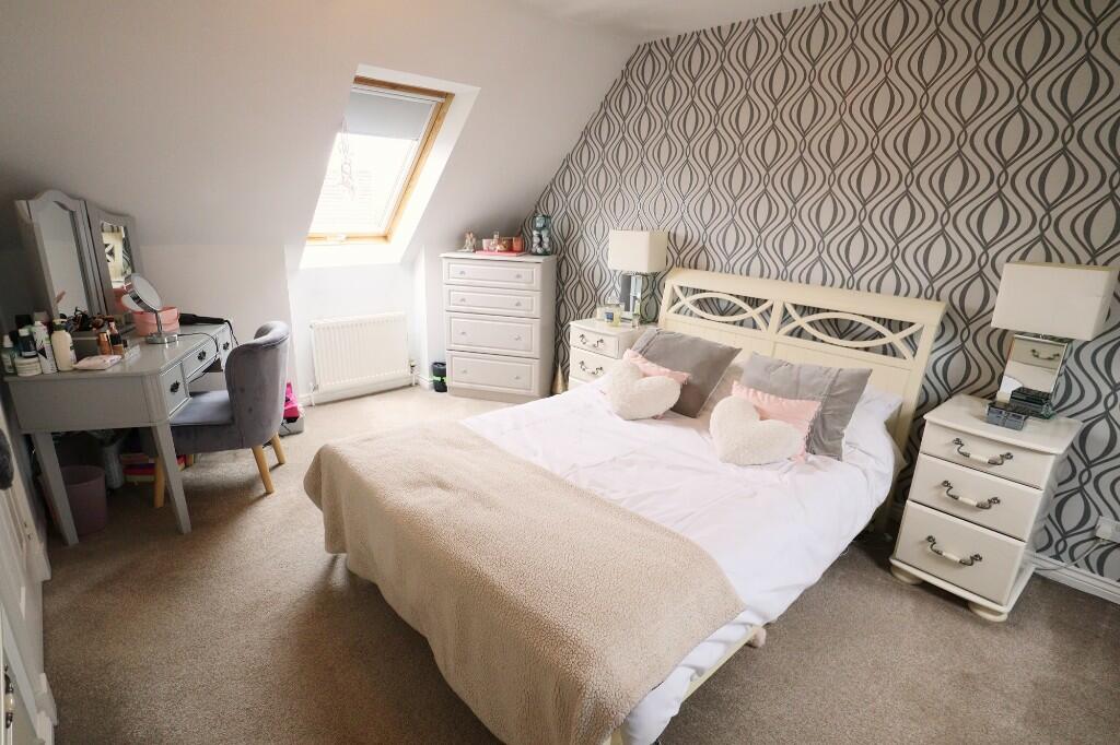 Bedroom 5 (2)