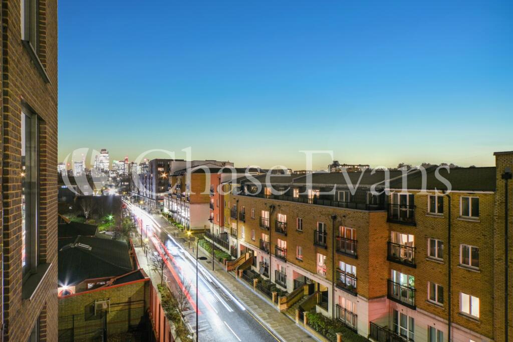 Bootmakers Court, Th