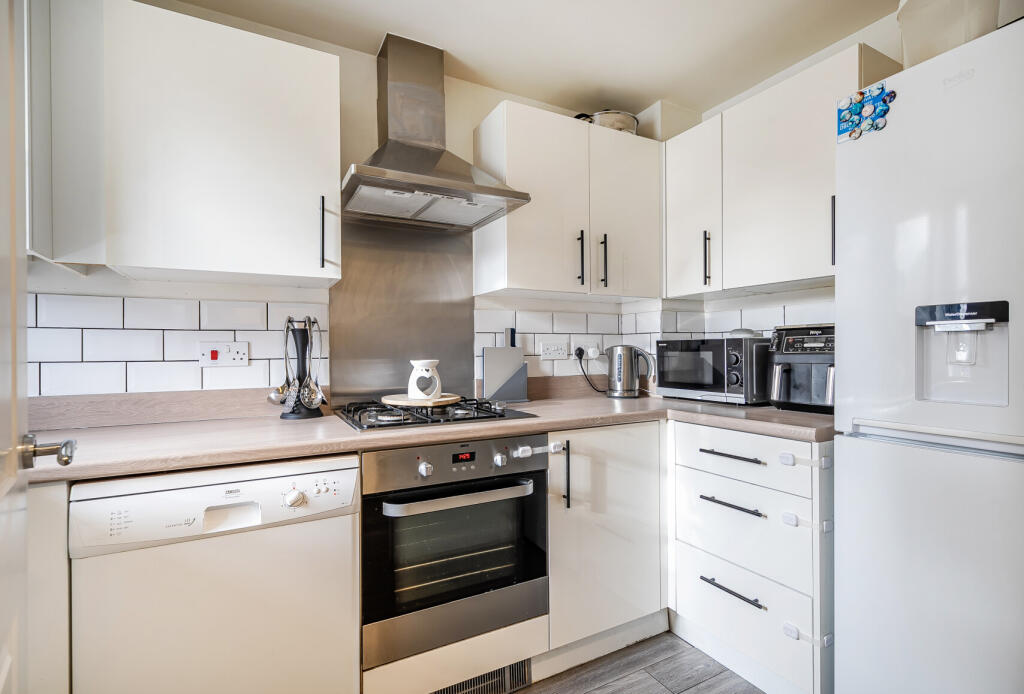 1349352-17-68bb29...