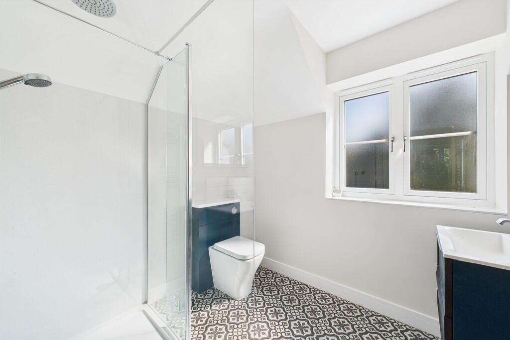 CAM01689G0-PR0456...