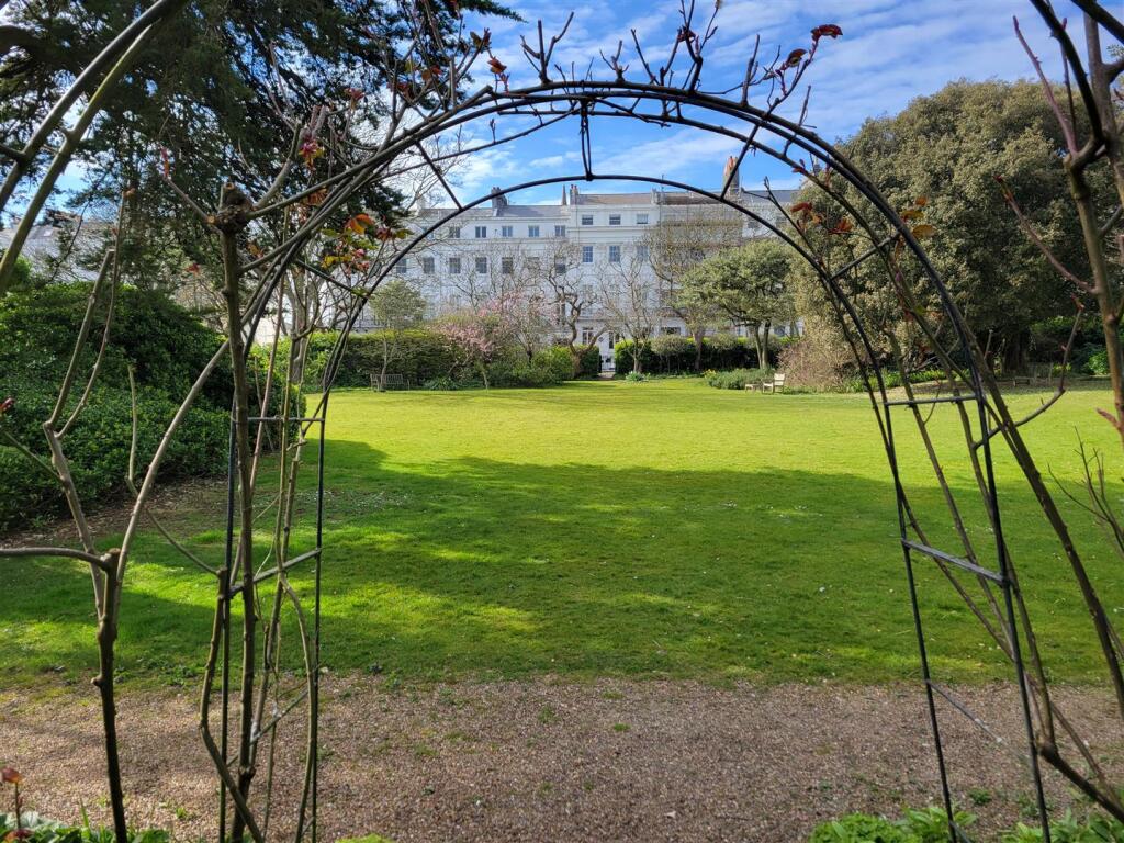 Sussex Square Gardens