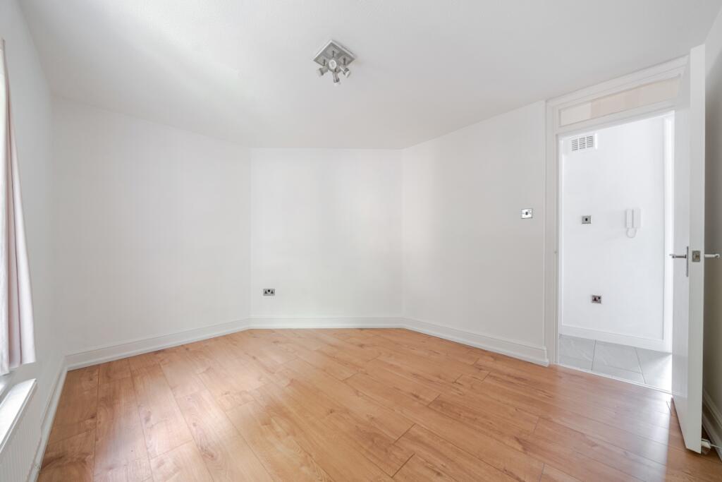 1324639-13-686e79...