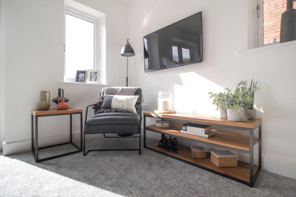 30F33B2C-8387-449E-8CFC-40915232D29C