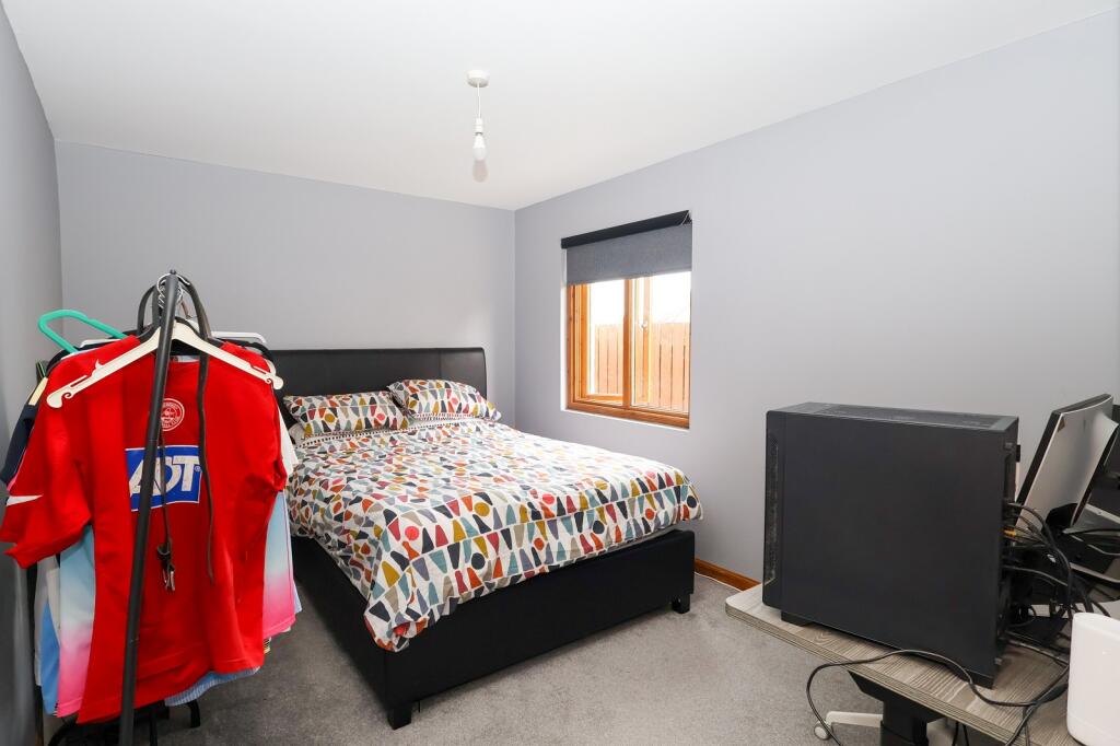 Bedroom 4 (downstairs)