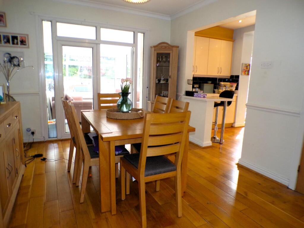 FoxdentonLn207din2.JPG