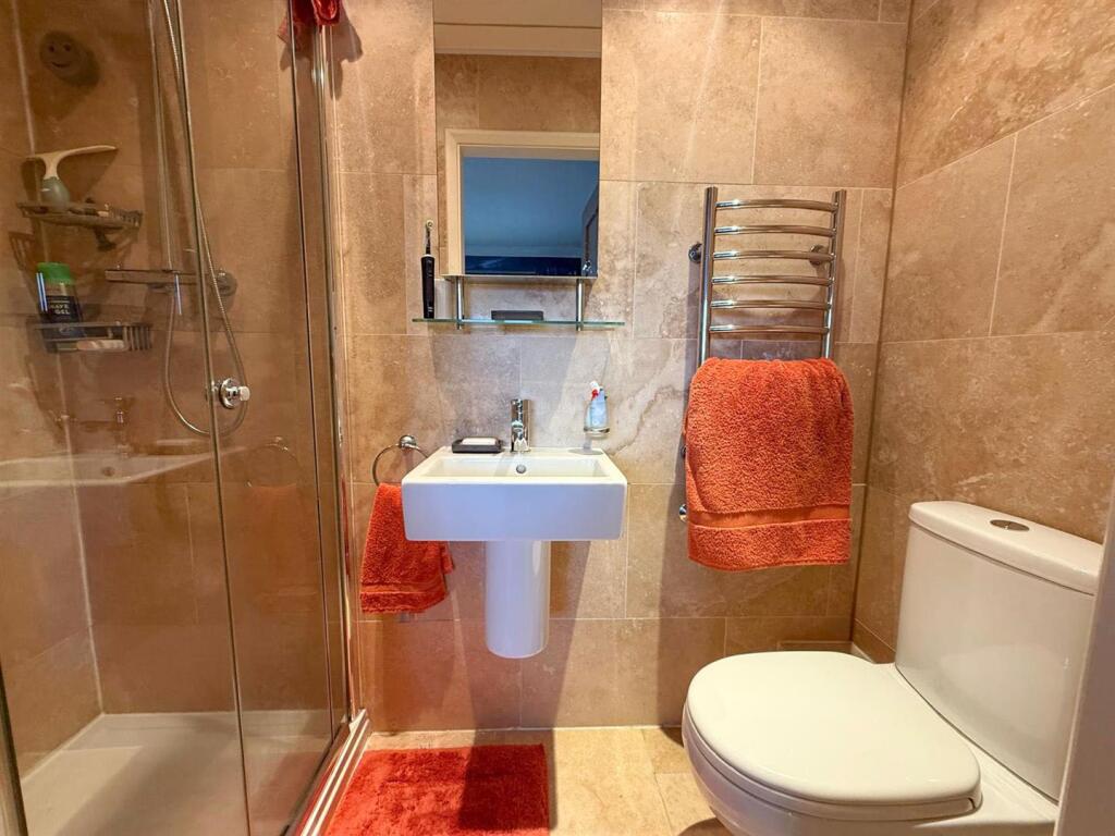 3 bed townhouse, Silsden 7