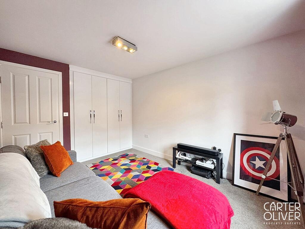 BEDROOM 3/CINEMA ROOM