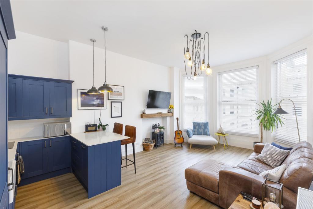 Kitchen/Living room