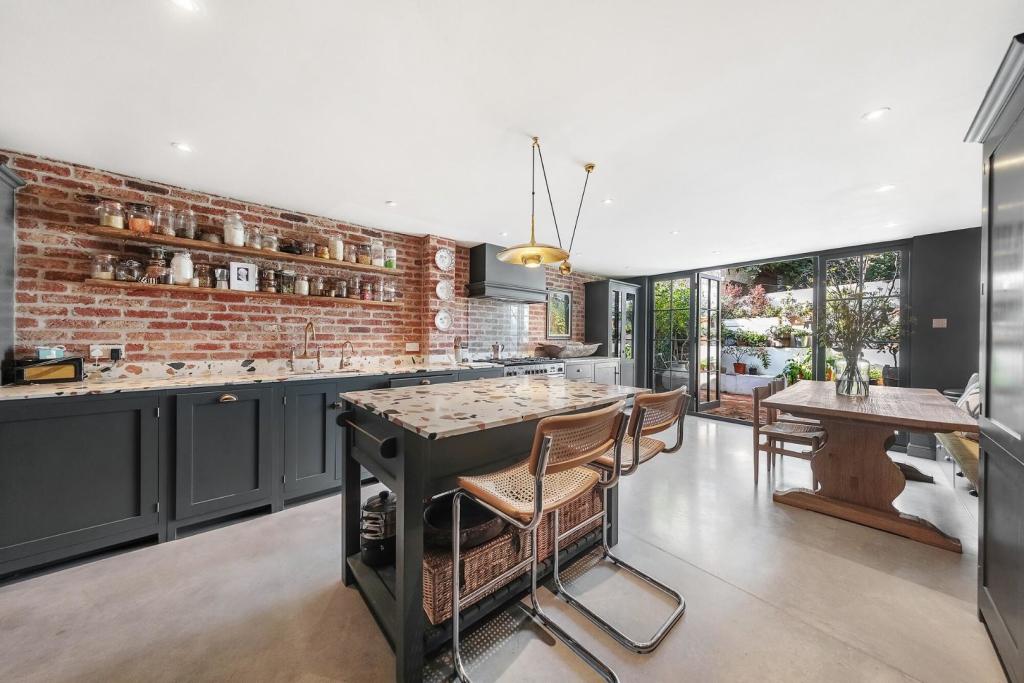 Open-Plan Kitchen.jpg