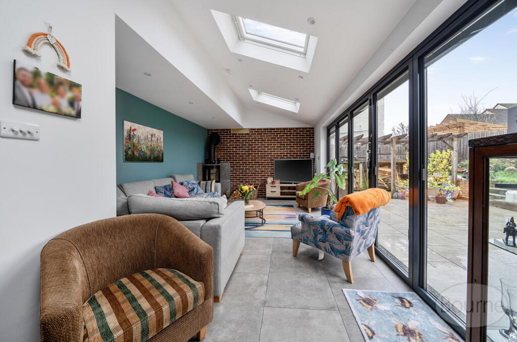 afda40c4-9797-48b...