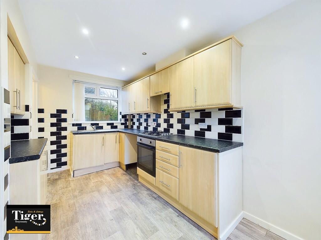 CAM03440G0-PR0240...