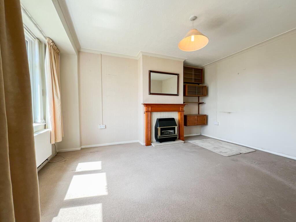 living room (3)
