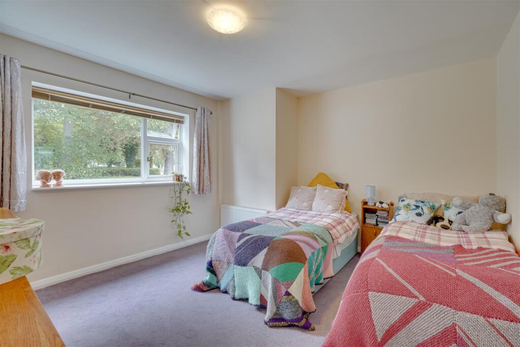 12 Wyndham Way, Newmarket --9.jpg