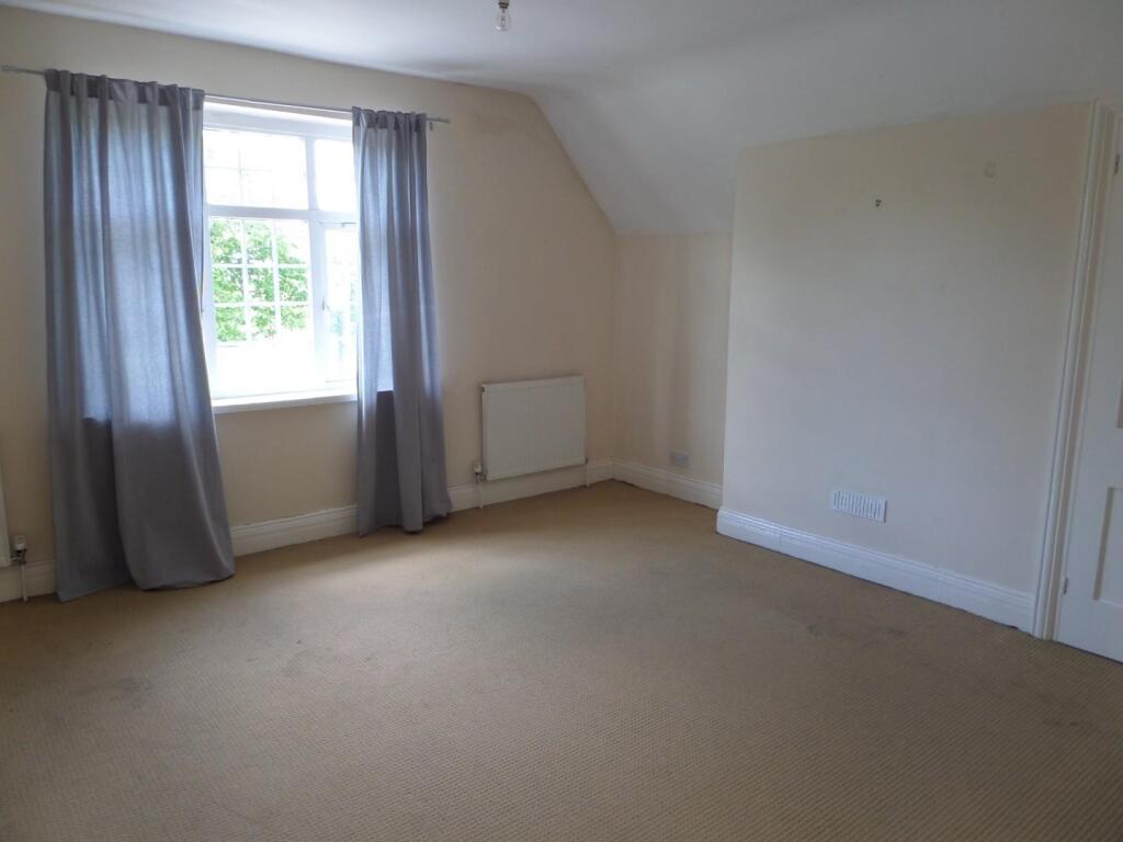 Bedroom.JPG
