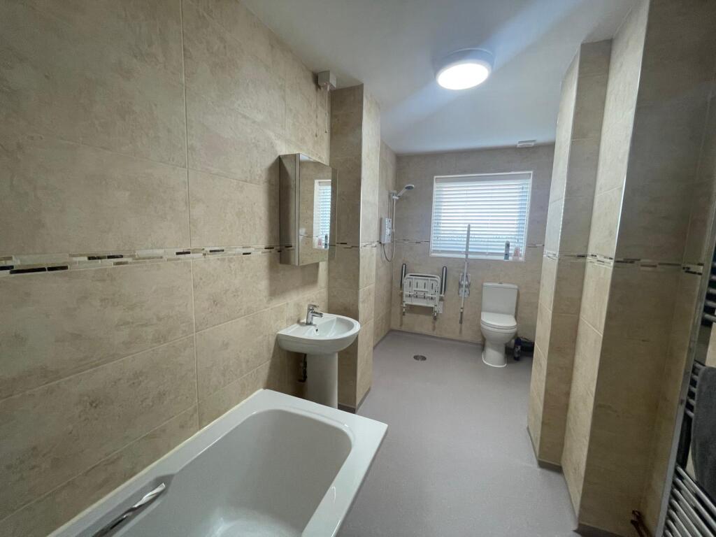 Ground Floor Wet Room