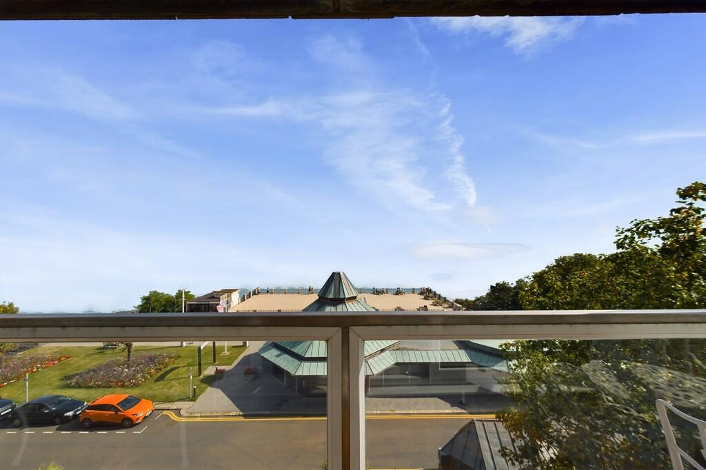 CAM01085G0-PR0422...