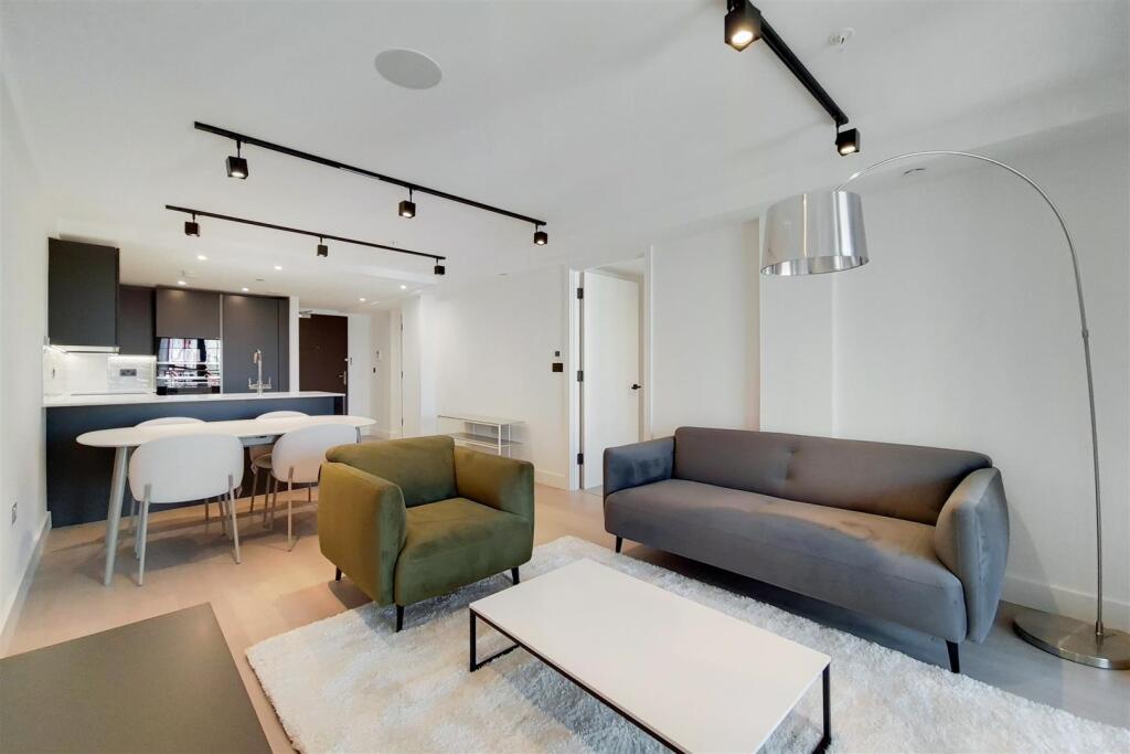 1_Kitchen-Reception-3.jpg