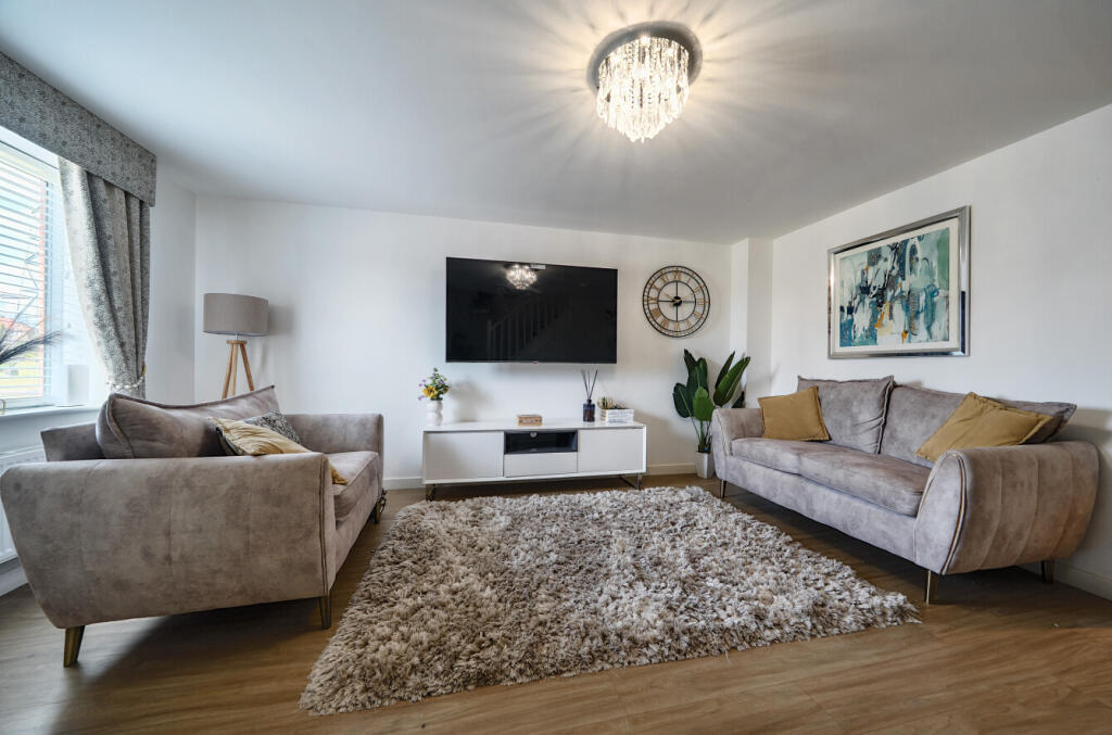 1320331-9-686b946...