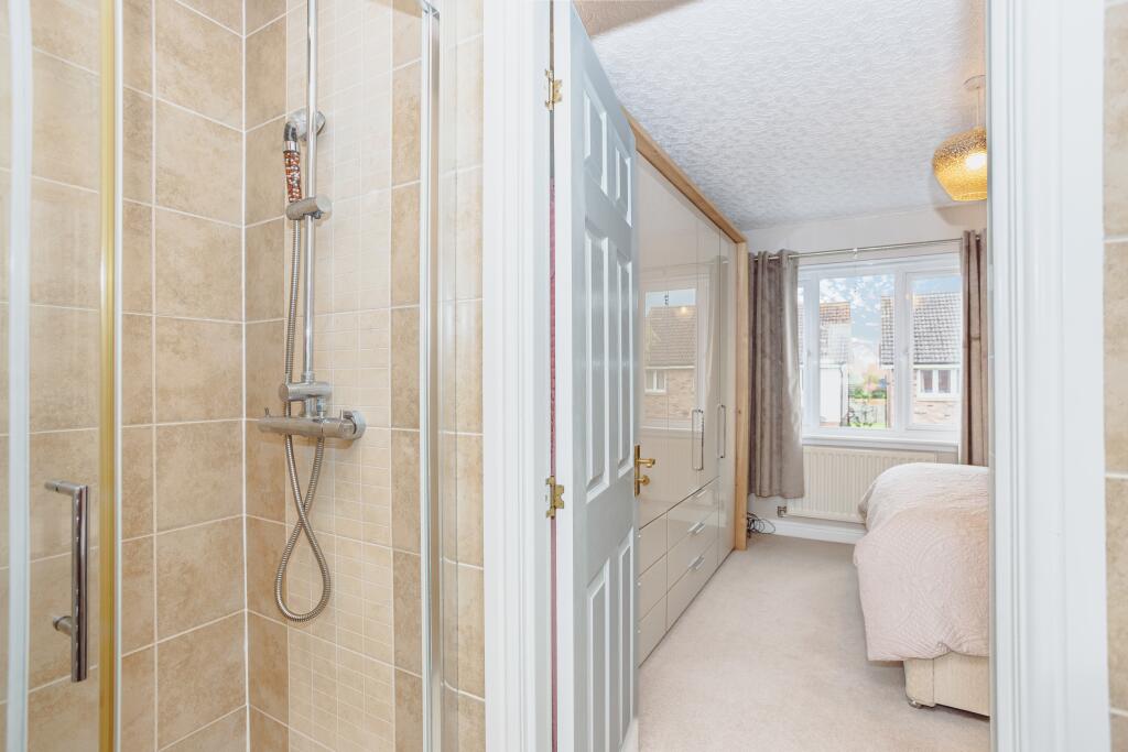 Bedroom One En-suite