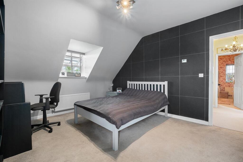 22 St Peters Way-40.jpg