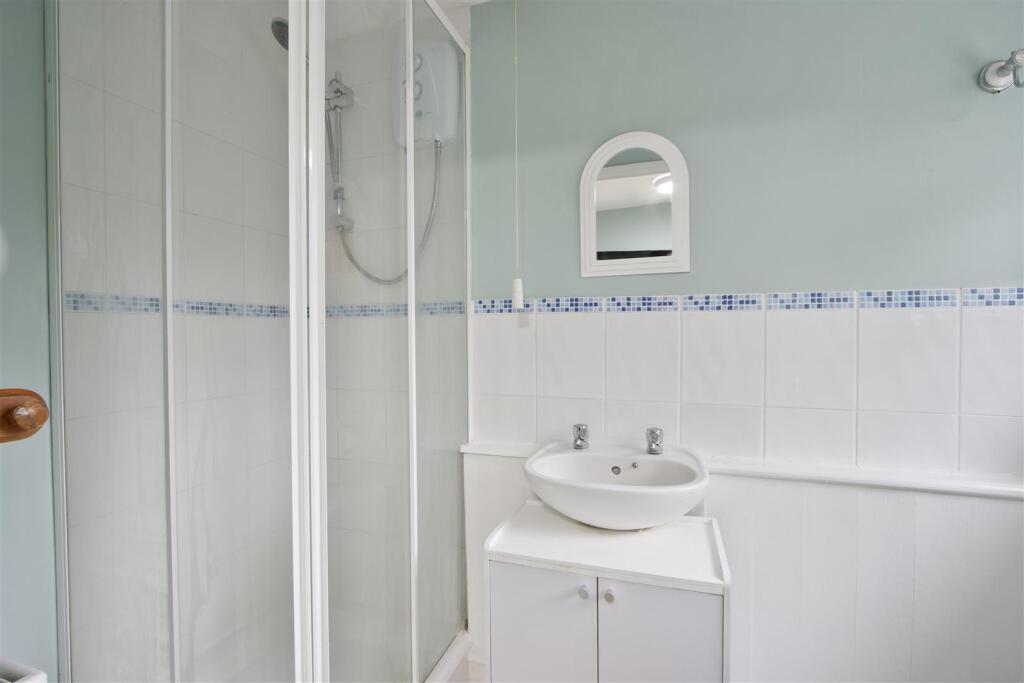 En Suite Shower Room