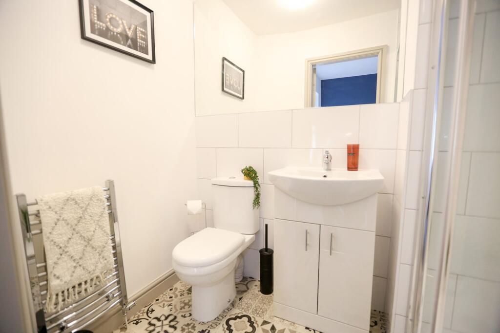 En Suite Shower Room