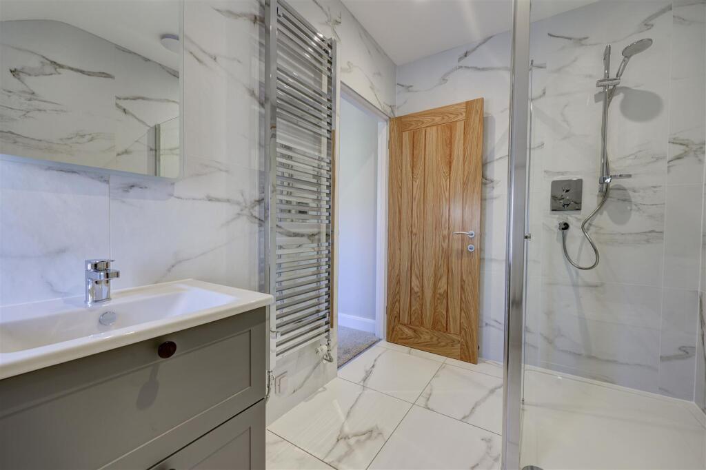 Bedroom Three Ensuite