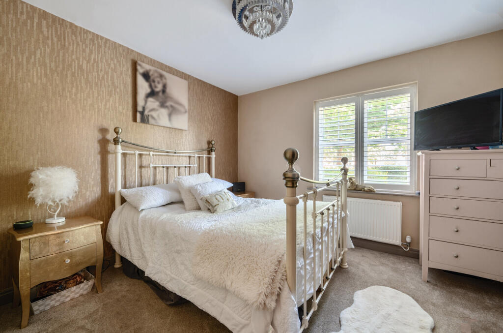 1310849-21-684c2b...