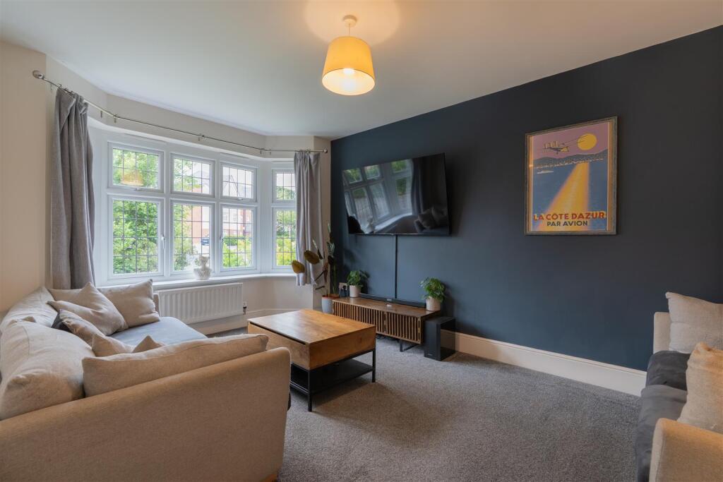 1 Beaufort Close-016.JPG