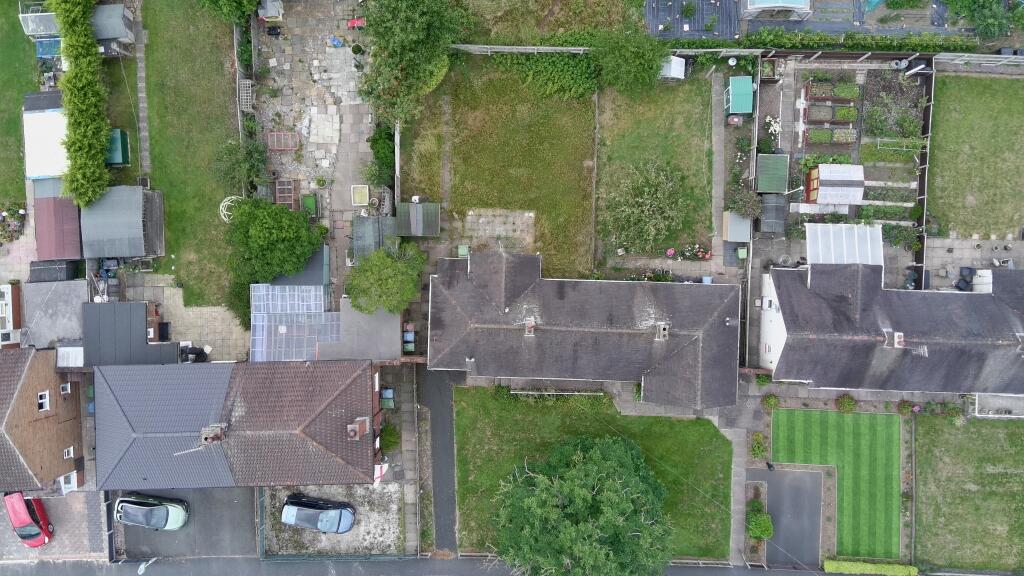 5070590 100DRONE SING0085 T202507282233.jpg