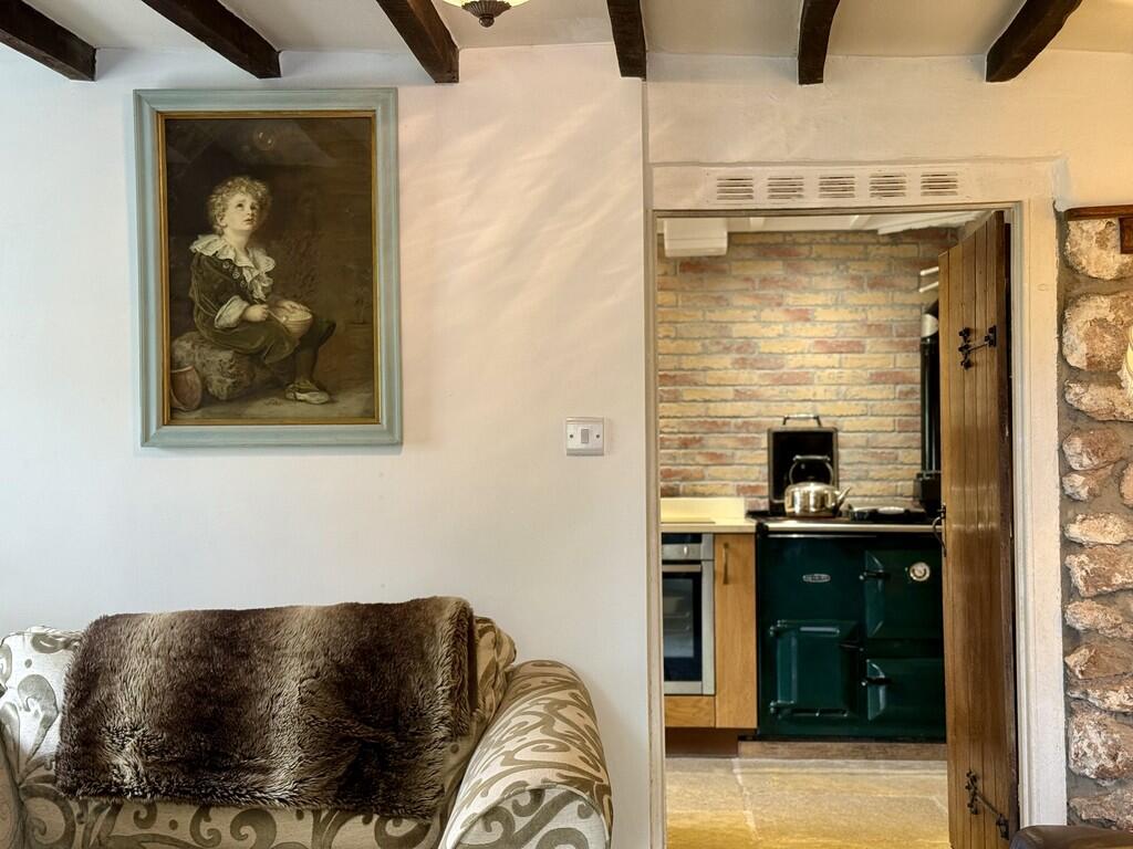 Through to Kitche...