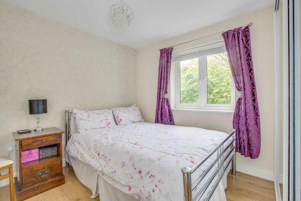 5 Linnet Avenue, ...