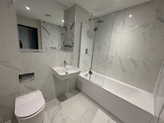 95 Seabrook Road, Hythe