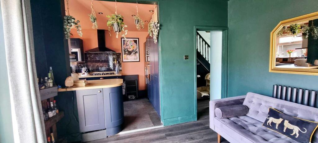 e3023a1d-a777-480d-8439-3bede0d3f6bc